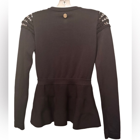 Women’s Black Long Sleeve Sweater Zip Front Mesh Shoulder Detail Size Jr. 1 - Picture 5 of 6